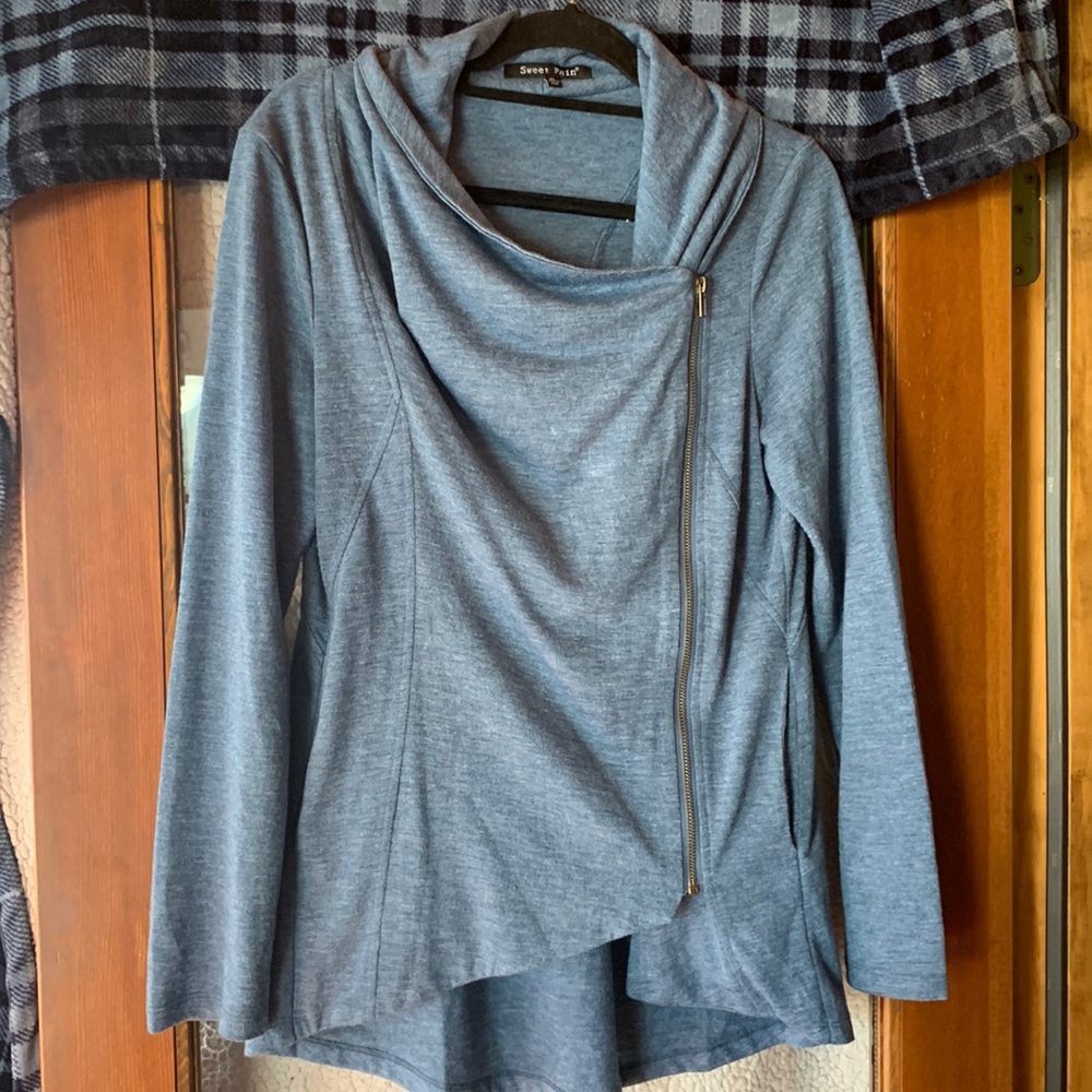 Sweet rain zipper sweater size XL